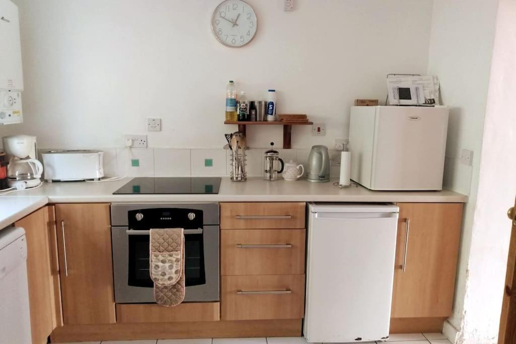 Welsh Holiday Home Sleeps 5 Close To Beaches & Mountains Nantlle Екстер'єр фото