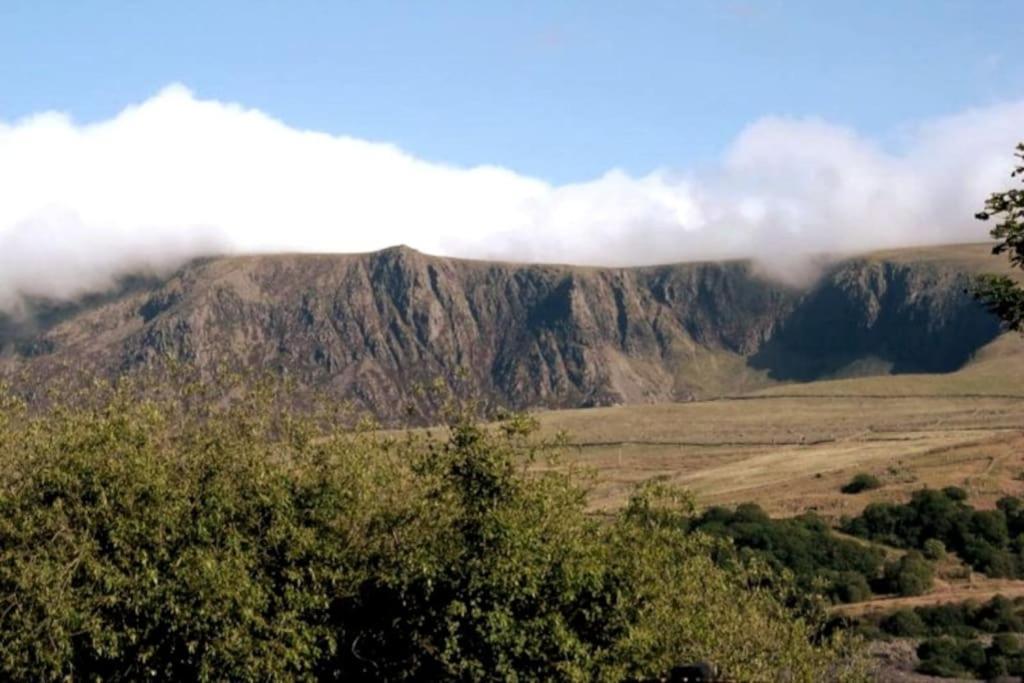Welsh Holiday Home Sleeps 5 Close To Beaches & Mountains Nantlle Екстер'єр фото